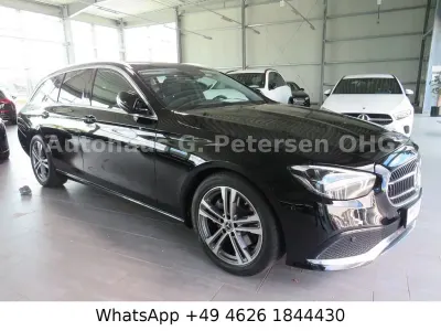 Gebraucht Mercedes E220 194 PS (142 kW) 2021 Schwarz Limousine