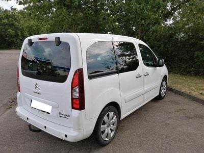 Weiß Gebraucht 2018 Citroën Berlingo Van / Kleinbus | 10.800 € (Etwas zu teuer)