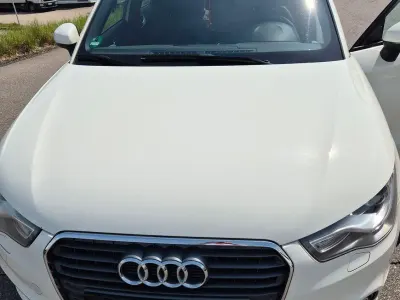 Gebraucht Audi A1 Sportback S-Line 86 PS (63 kW) 2013 Weiß Kleinwagen