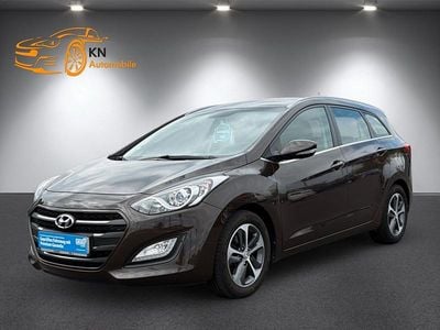 Gebraucht Hyundai i30 110 PS (80 kW) 2017 Braun Kombi