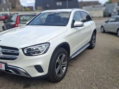 Mercedes GLC300