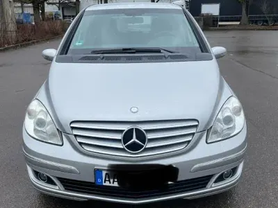 Gebraucht Mercedes B170 Edition 116 PS (85 kW) 2007 Silber Van / Kleinbus