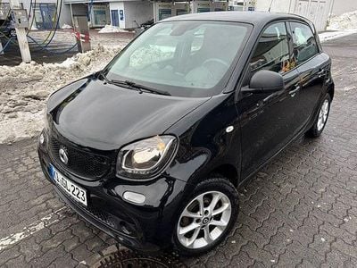 Gebraucht Smart ForFour 71 PS (52 kW) 2016 Schwarz Kleinwagen