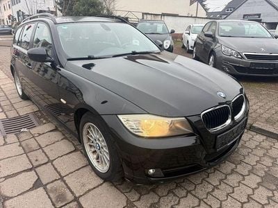 Gebraucht BMW 318 143 PS (105 kW) 2009 Schwarz Kombi
