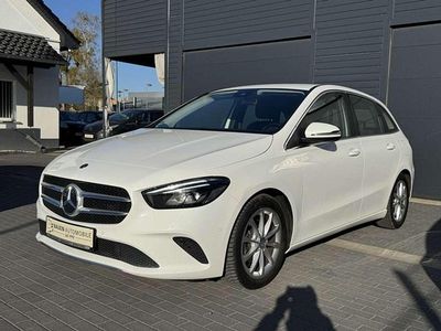 Usata Mercedes B180 136 CV (100 kW) 2019 Bianco Monovolume