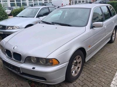 Gebraucht 1999 BMW 525 Kombi | 750 €