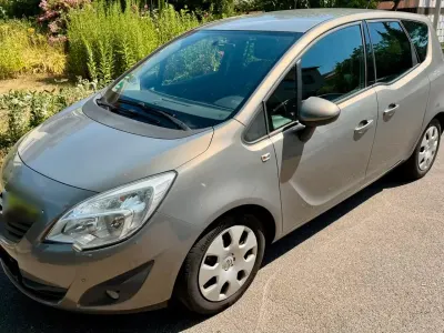 Gebraucht Opel Meriva 110 PS (80 kW) 2011 Grau Van / Kleinbus