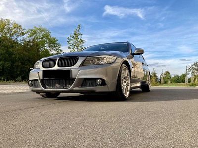 Gebraucht BMW 320 Performance 184 PS (135 kW) 2010 Grau Kombi