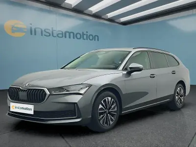 Gebraucht Skoda Superb 150 PS (110 kW) 2025 Andere Kombi