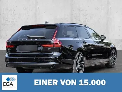 Gebraucht Volvo V90 Plus 197 PS (144 kW) 2023 Schwarz metallic Kombi