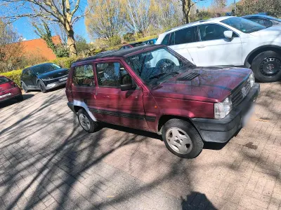 Używany Fiat Panda 50 KM (36 kW) 1993 Czerwony Hatchback