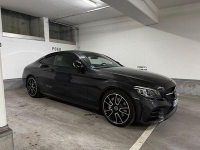 Gebraucht Mercedes C300 AMG 258 PS (189 kW) 2019 Grau Coupé