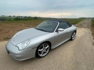 Porsche 911 Carrera 4 Cabriolet