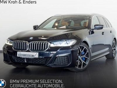 Schwarz Gebraucht 2022 BMW 540 M Sport Kombi | 43.988 € (Guter Preis)