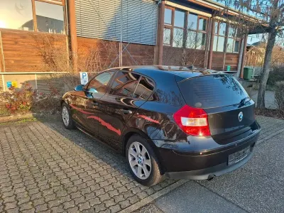 Gebraucht BMW 118 129 PS (94 kW) 2007 Grau Kleinwagen