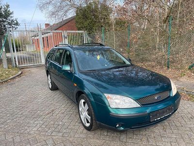 Gebraucht Ford Mondeo 125 PS (91 kW) 2001 Braun Kombi