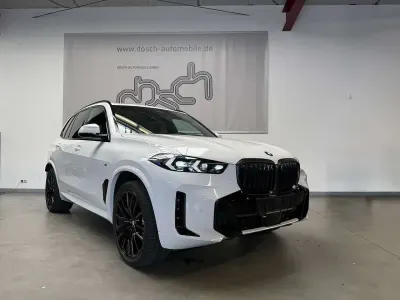 Gebraucht BMW X5 M Sport 298 PS (219 kW) 2025 Alpinweiss iii SUV