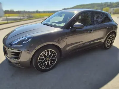 Usata Porsche Macan 252 CV (185 kW) 2017 Grigio SUV