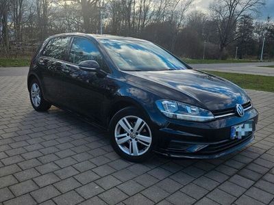 gebraucht VW Golf VII Comfortline sehr guter Zustand