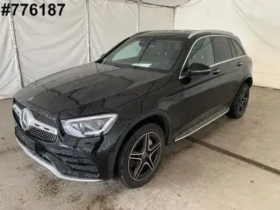 Gebraucht Mercedes GLC300e AMG line 306 PS (225 kW) 2021 Schwarz SUV
