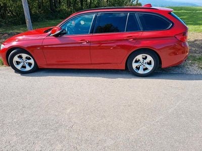 Gebraucht BMW 320 Efficient Dynamics 163 PS (119 kW) 2013 Rot Kombi