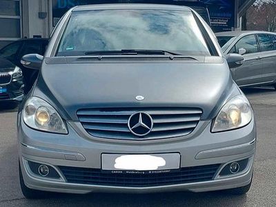Usata Mercedes B180 109 CV (80 kW) 2005 Argento Monovolume