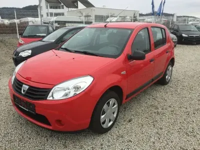 Gebraucht Dacia Sandero Ambiance 75 PS (55 kW) 2011 Rot Limousine