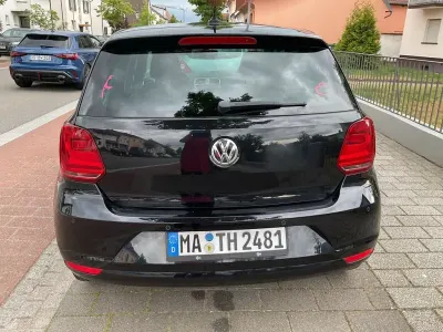 Używany VW Polo Allstar 75 KM (55 kW) 2016 Czarny Sedan/Limuzyna