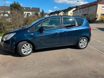 Usata Opel Meriva 140 CV (102 kW) 2011 Blu Monovolume