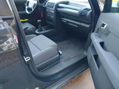Gebraucht Audi A2 75 PS (55 kW) 2002 Schwarz Kleinwagen