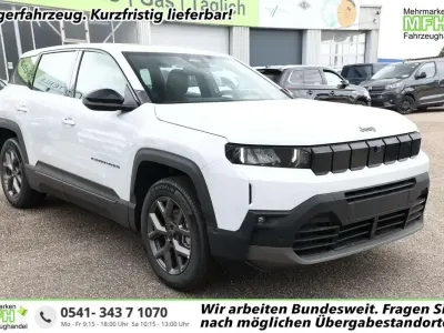 Neu Jeep Compass Altitude 136 PS (100 kW) 2026 Antarctica white metallic SUV