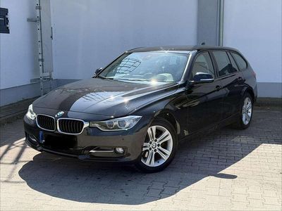 Second-hand BMW 320 Sport Line 184 CP (135 kW) 2015 Negru Break