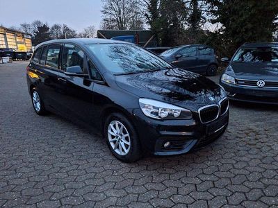Schwarz Gebraucht 2015 BMW 218 Advantage Kombi | 7.200 € (Etwas zu teuer)