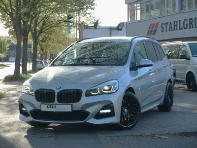 Gebraucht BMW 220 Gran Tourer M Sport 192 PS (141 kW) 2018 Silber Van / Kleinbus