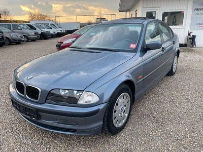 gebraucht BMW 318 i *AUTOMATIK*SHD*KLIMAAUTOMATIK*