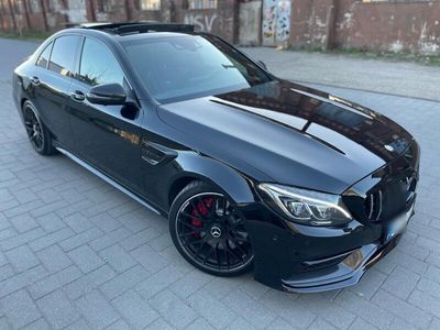 Mercedes C63 AMG