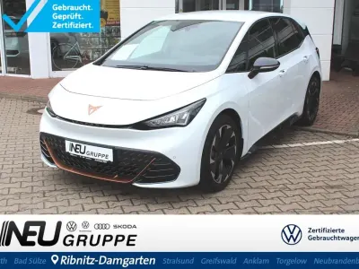Gebraucht Cupra Born e-Boost 169 kW (231 PS) 2025 Glacial white Kleinwagen