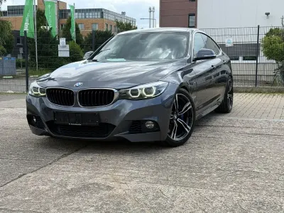 Gebraucht BMW 330 M Sport 252 PS (185 kW) 2017 Grau Limousine