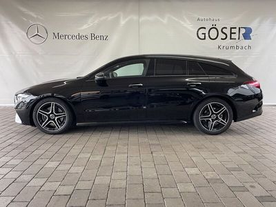 Schwarz Gebraucht 2024 Mercedes CLA200 Shooting Brake AMG Kombi | 34.990 € (Fairer Preis)