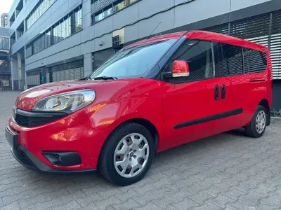 Usata Fiat Doblò 120 CV (88 kW) 2017 Rosso Monovolume