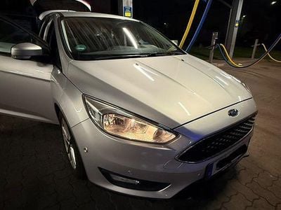 Usata Ford Focus Business Edition 120 CV (88 kW) 2018 Argento Berlina