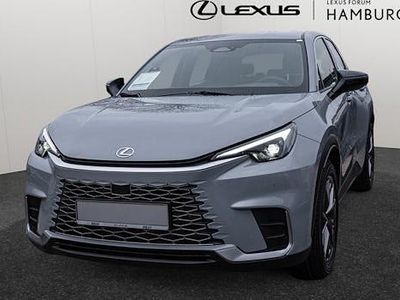 Neu Lexus LBX 136 PS (100 kW) 2025 Rot SUV