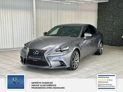 Lexus IS300h