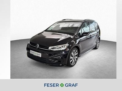 Gebraucht VW Touran Highline 150 PS (110 kW) 2025 Deep black perleffekt Van / Kleinbus