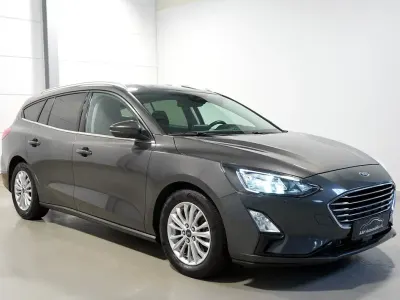 Używany Ford Focus Titanium 120 KM (88 kW) 2020 Szary Sedan/Limuzyna