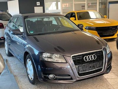 Gebraucht Audi A3 Attraction 125 PS (91 kW) 2010 Grau Kleinwagen