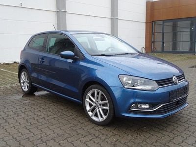 Blau Gebraucht 2014 VW Polo Highline Kleinwagen | 9.490 € (Fairer Preis)