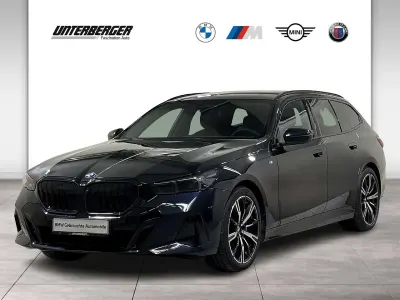 Gebraucht BMW 540 M Sport 303 PS (222 kW) 2025 M carbonschwarz Kombi