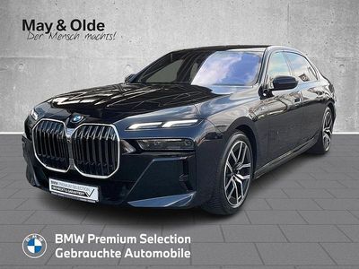 Gebraucht BMW 740 Sport Line 299 PS (219 kW) 2025 Schwarz Limousine