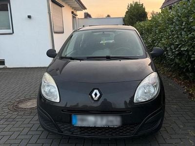 Schwarz Gebraucht 2010 Renault Twingo Kleinwagen | 1.800 €